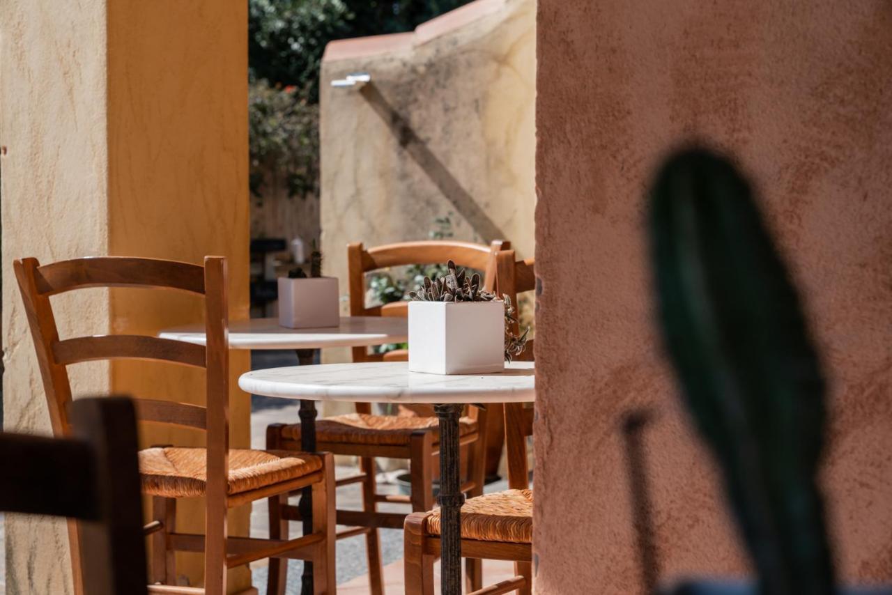 Nora Guesthouse Rooms And Villas Pula Exterior photo