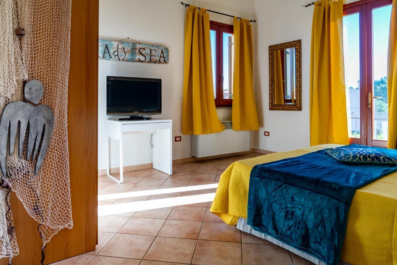 Nora Guesthouse Rooms And Villas Pula Exterior photo